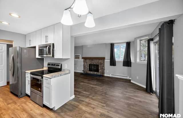 Charming 1BR Condo in Aurora photos photos