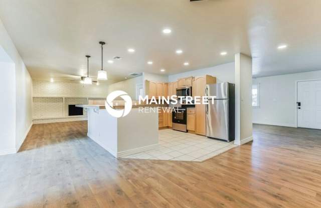 1335 East Ellis Circle Gallery 4
