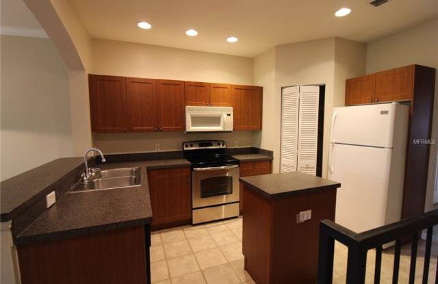 2173 TUSCANY TRACE Gallery 3