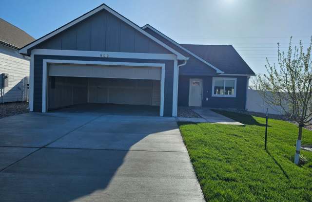 903 Sonata Lane - 903 Sonata Lane, Cheyenne, WY 82007