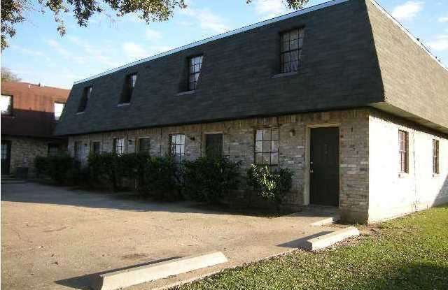 302 Loire Avenue Gallery 2