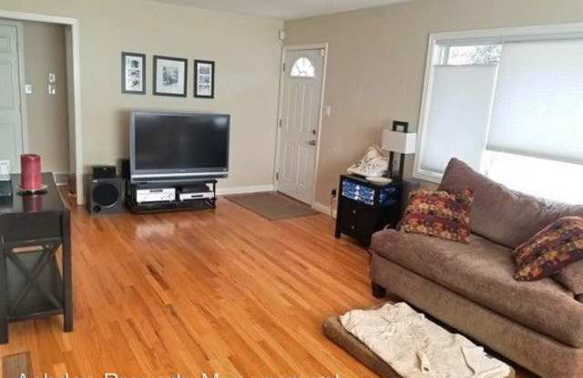 1843 S. Elm St. Gallery 3