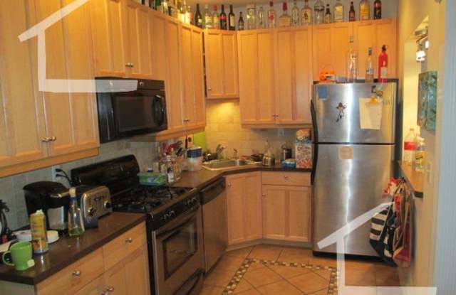 Nice 4 bed in Allston close to BU Gallery 4