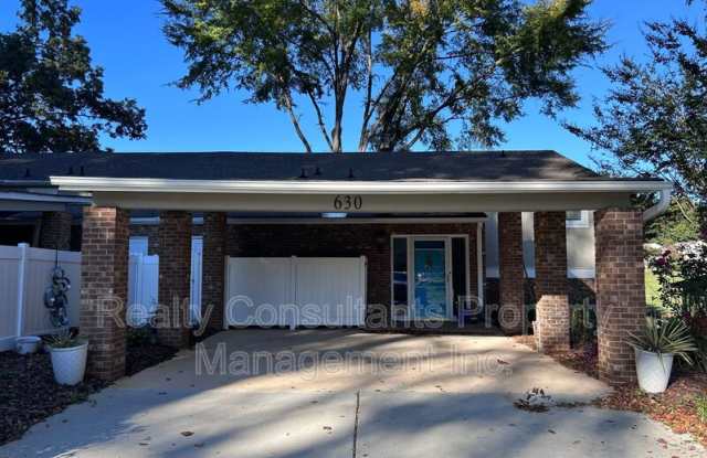 630 Riverbend Drive Gallery 1