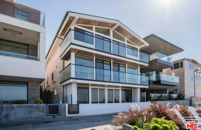 2308 The Strand photos photos