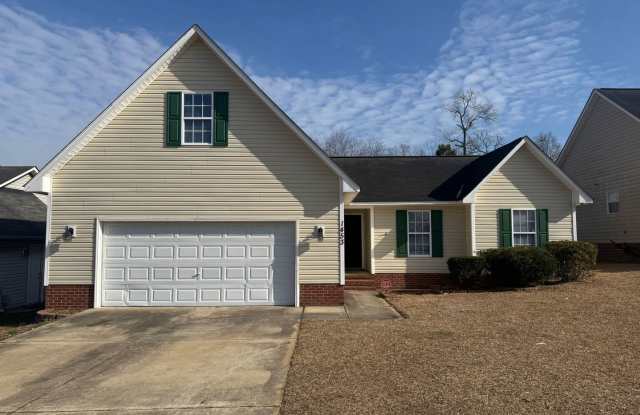 Spacious 3-Bedroom Home for Rent in Fayetteville - 1453 Ferndell Drive, Fayetteville, NC 28314