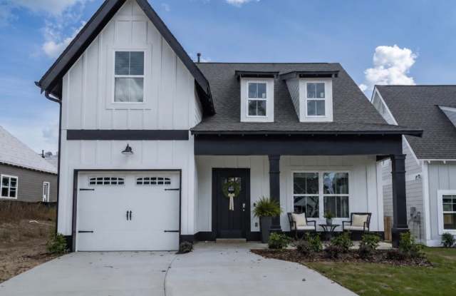 3 Bedroom home with bonus loft space Gallery 1