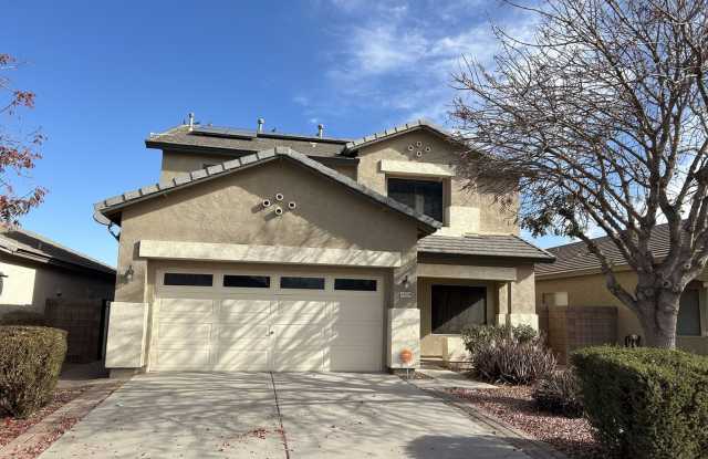 Spacious 5BR Duplex in Maricopa photos photos