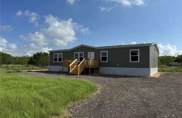 BRAND NEW DOUBLE-WIDE MANUFACTURED HOME ON OVER 1 ACRE! photos photos