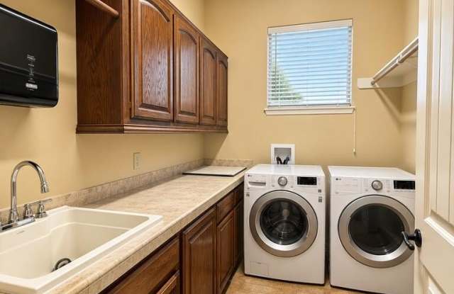 16895 RIO RED DR. Gallery 4