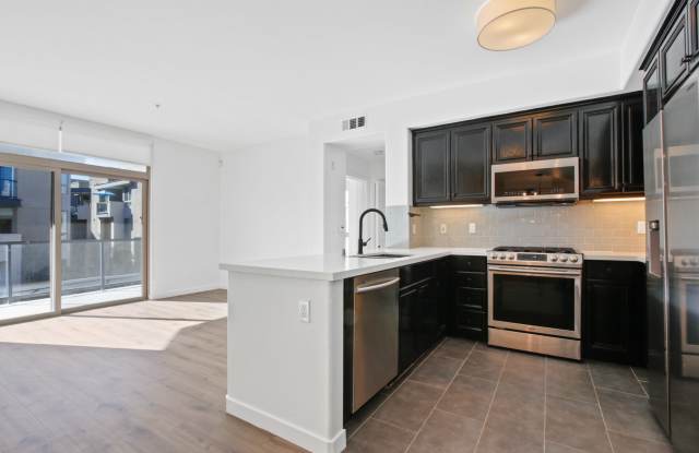 13044 Pacific Promenade - 1Apt #312 - 13044 Pacific Promenade, Los Angeles, CA 90094