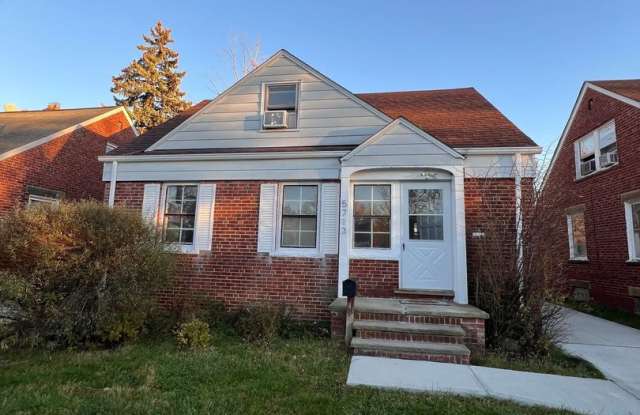 Section 8 Accepted: Affordable 4 Bed, 1 Bath Home - 5713 South Boulevard, Maple Heights, OH 44137