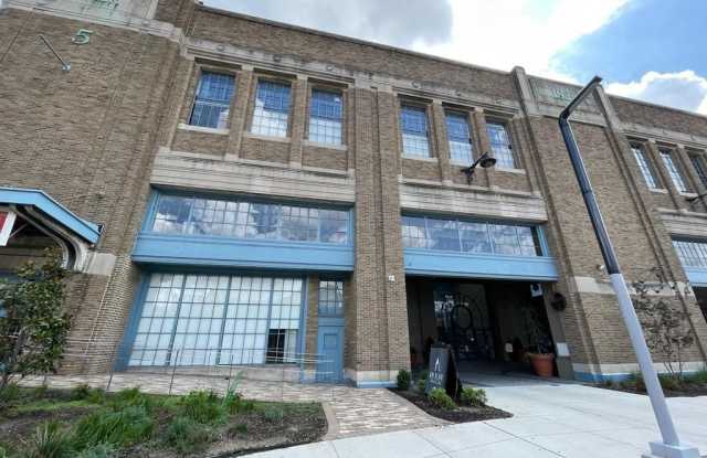 7 N COLUMBUS BOULEVARD photos photos