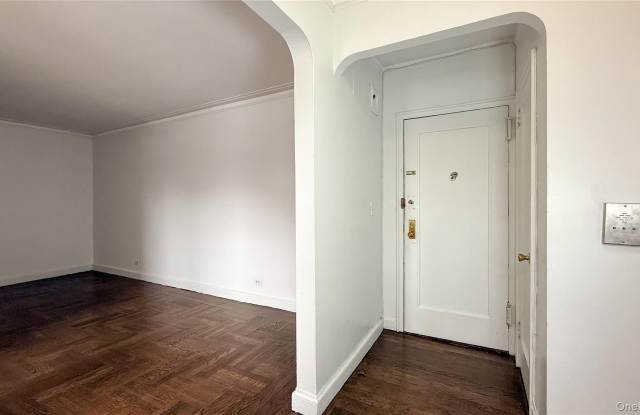 2190 Boston Road unit: 3B photos photos