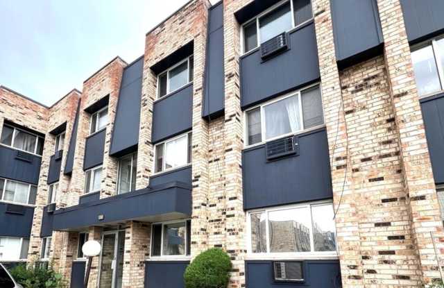 8653 W Foster Avenue photos photos