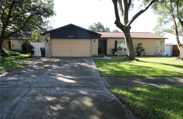 5017 OAKSHIRE DR Gallery 1
