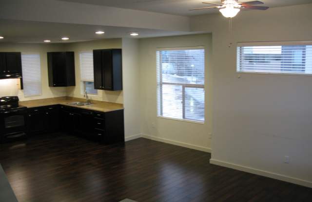 Modern End Unit 3 Bedroom Townhome with Solar. Gallery 4