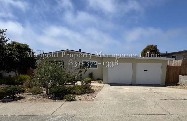 Beautifully Updated 3-Bedroom Home with Spacious Backyard and Modern Finishes photos photos