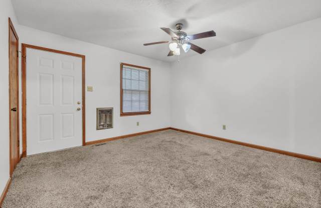 88 Seminole Trail Gallery 4