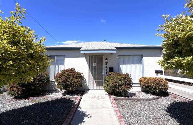 4431 W 166th Street photos photos