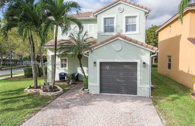 1975 SE 14 St Gallery 3