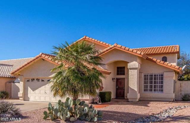 4 BEDROOM WITH POOL! photos photos