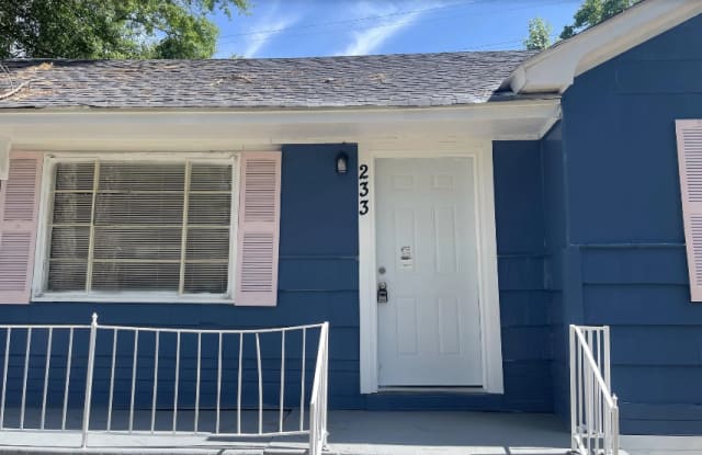 233 Colonial Drive photos photos