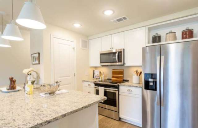 415 Rocky Ridge Trail Gallery 4