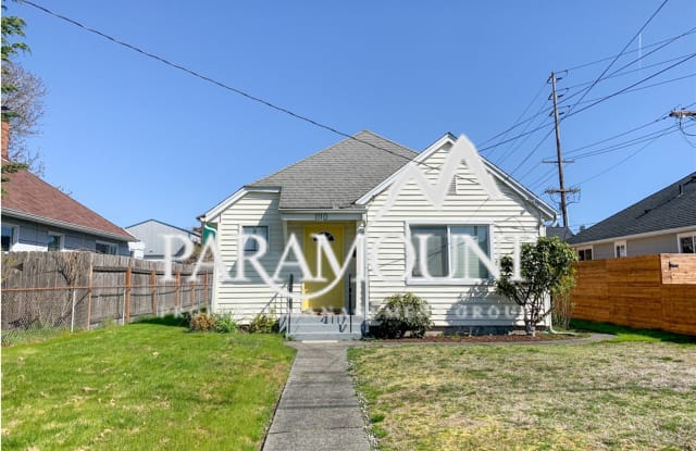 1110 Elizabeth Ave - 1110 Elizabeth Avenue, Bremerton, WA 98337