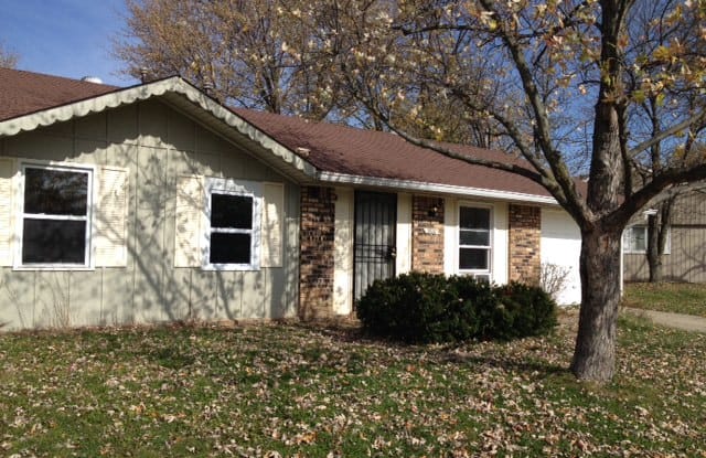 9520 Pepperidge Dr - 9520 Pepperidge Drive, Indianapolis, IN 46235
