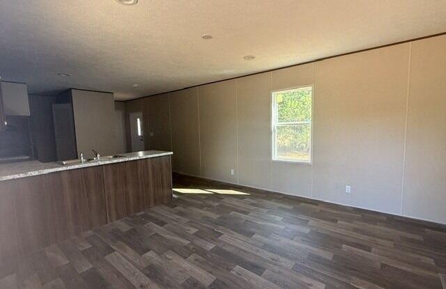 3553 Cokesbury Hwy Gallery 2