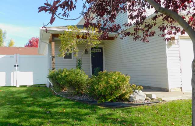 27 Stratford Dr Gallery 2