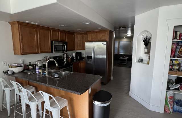 180 Tamarak Circle photos photos