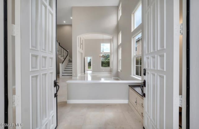 6320 Ballantine Place Gallery 4