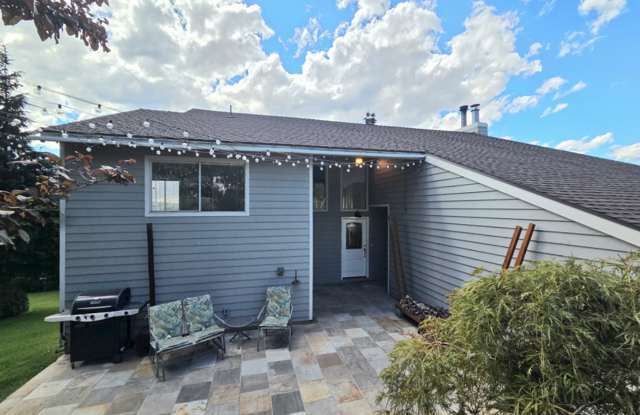 Extra Large 4-Bed, 2.5-Bath for Rent in East Wenatchee SD! photos photos