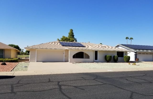 19646 N WILLOW CREEK Circle - 19646 North Willowcreek Circle, Sun City, AZ 85373