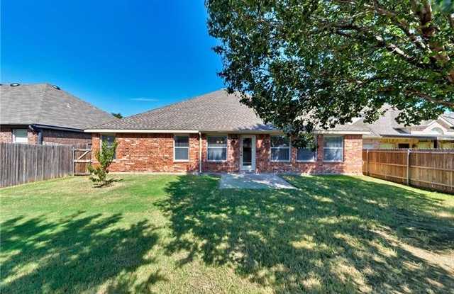 5220 Rush Creek Court Gallery 2