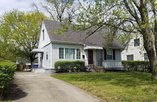 685 S Ashburton Road - 685 Ashburton Road, Columbus, OH 43213