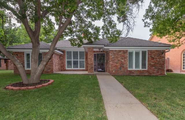 7720 BAUGHMAN Drive Gallery 1
