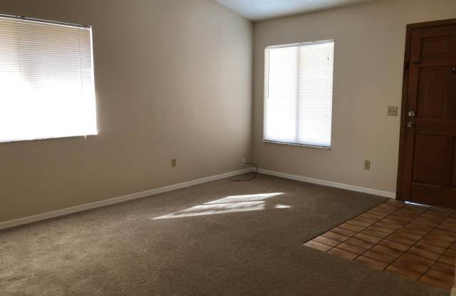 Maitland Orange County 3/2 with 2 Car Garage Gallery 3