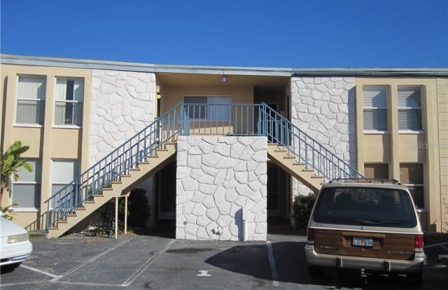 503 129TH AVENUE E - 503 129th Avenue East, Madeira Beach, FL 33708