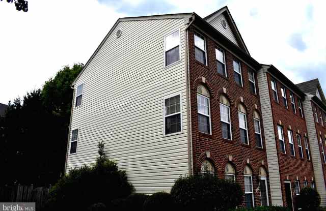 4184 CALAIS POINT COURT - 4184 Calais Point Court, Fair Oaks, VA 22033