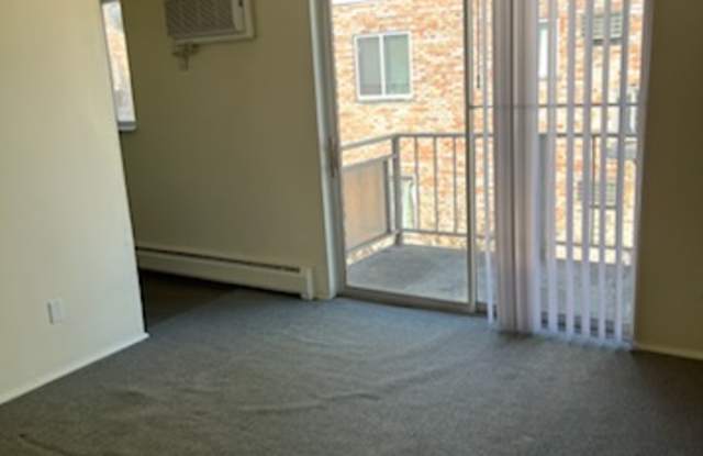 2644 Harrison Ave photos photos