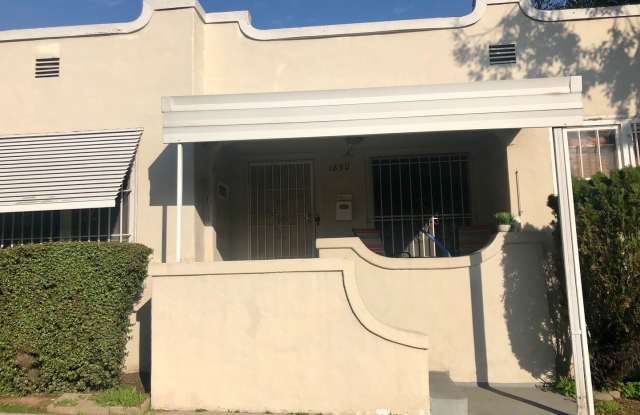 1850 Rodney Drive Gallery 3