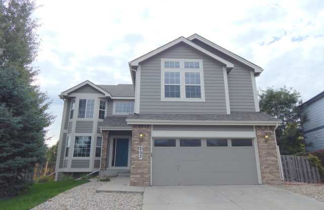 203 Cleopatra Street photos photos