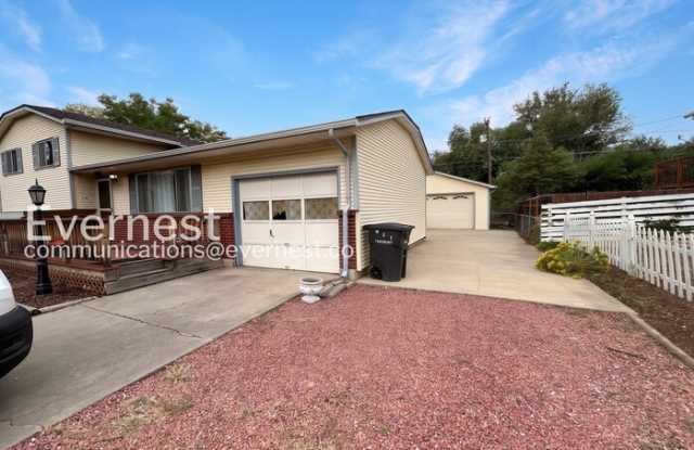 1444 Southmoor Drive Gallery 2