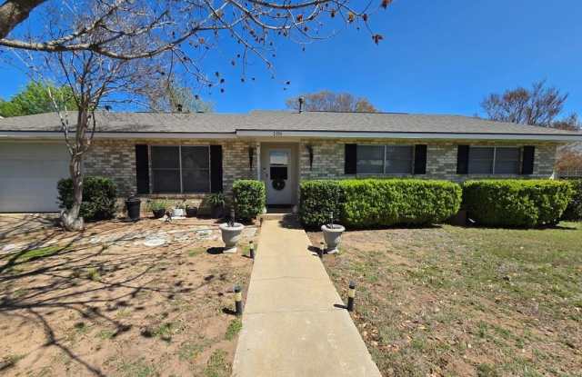 106 -- Broadmoor St photos photos