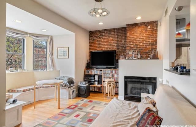 39 Worcester Sq. - 39 Worcester Square, Boston, MA 02118