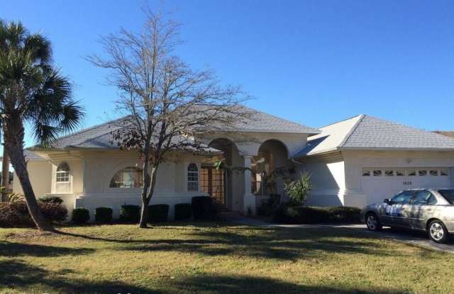 1609 Wahoo Lane - 1609 Wahoo Lane, Upper Grand Lagoon, FL 32408