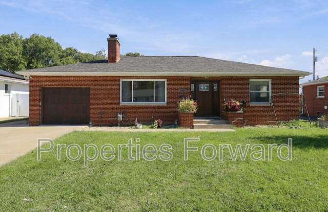 330 Topsfield Road Gallery 1